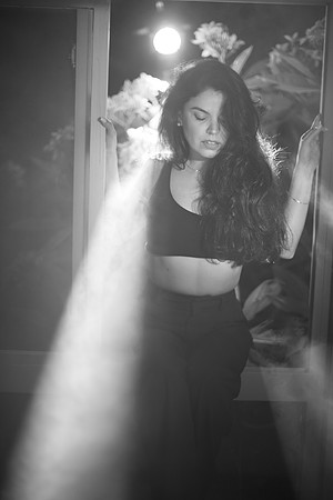 Photographer newport beach Glenn Inskeep Photography bw Document Name_226