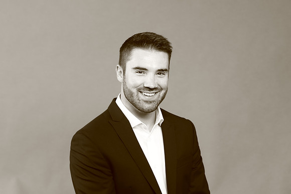 newport beach headshot studio